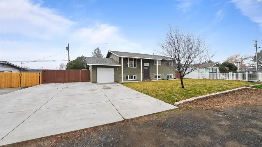321 S Sheppard St, Kennewick, WA 99336 - #2
