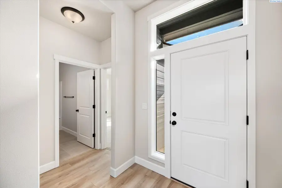 7197 W 30th Ave., Kennewick, WA 99338 - Image #3