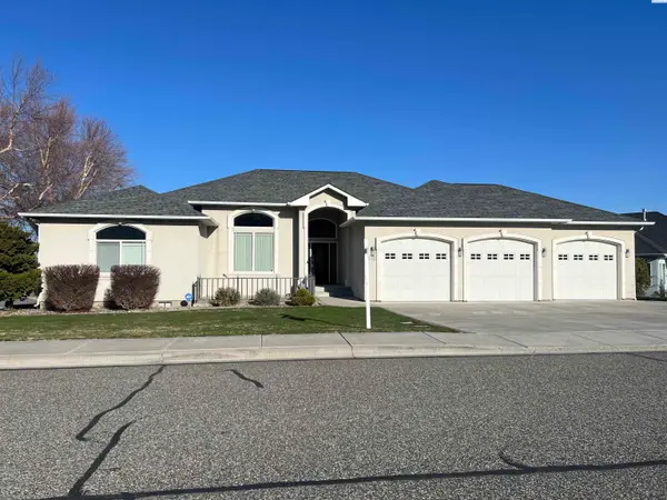 1418 Chardonnay Drive, Richland, WA 99352