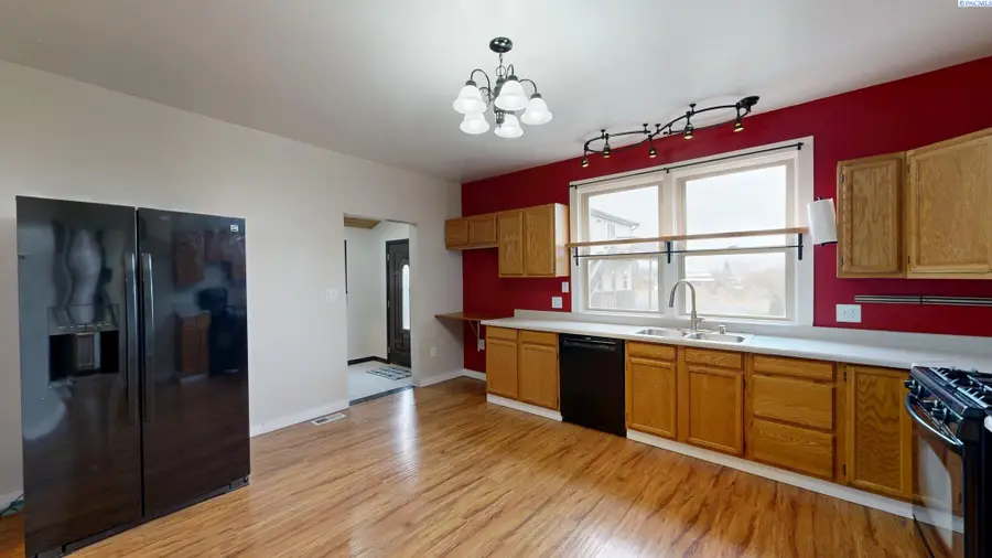 420 E Houghton St., Palouse, WA 99161 - #3