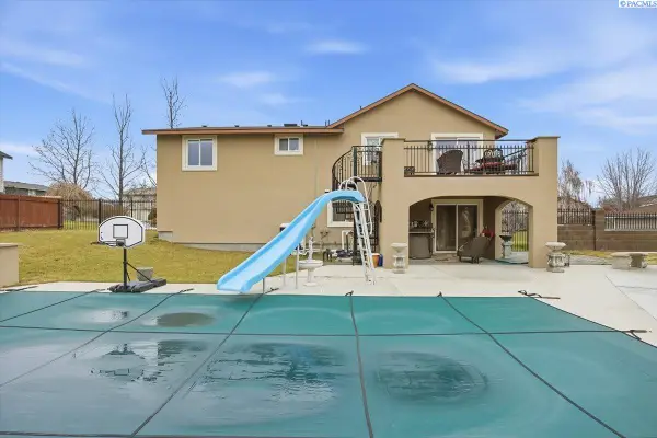 4406 Sahara Dr., Pasco, WA 99301