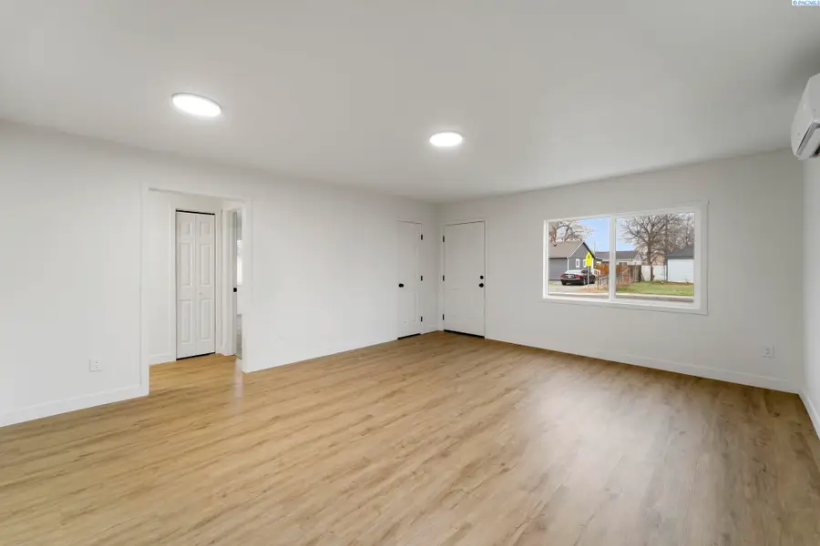 708 Stanton, Richland, WA 99352 - Image #3