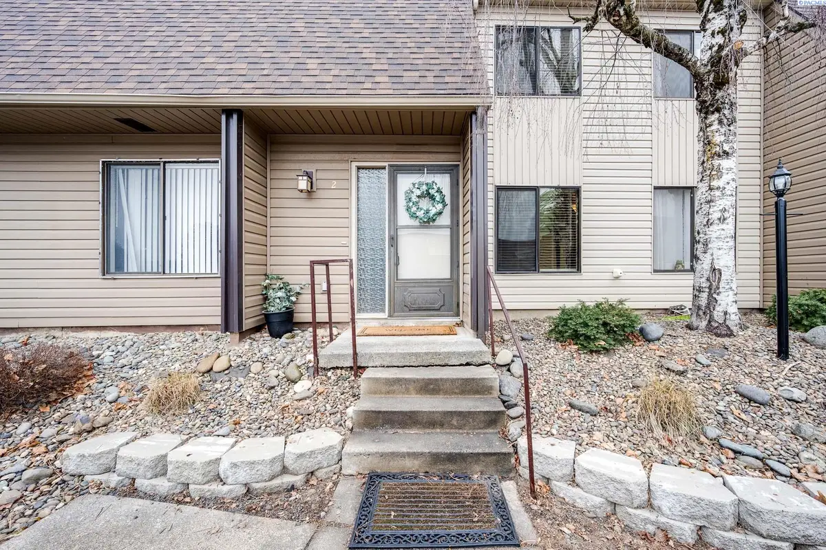 600 SW Crestview St #2 #2, Pullman, WA 99163 - Image #1