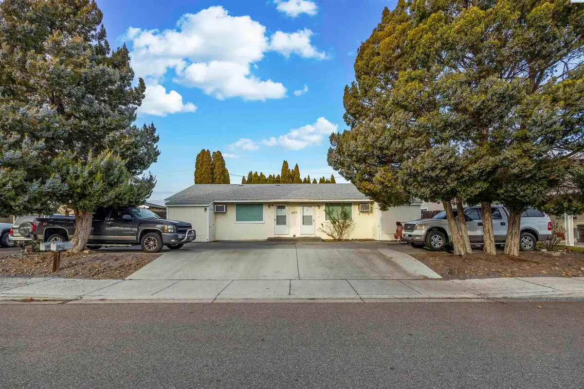 1620/1621 W 5th Place, Kennewick, WA 99336 - Image #1