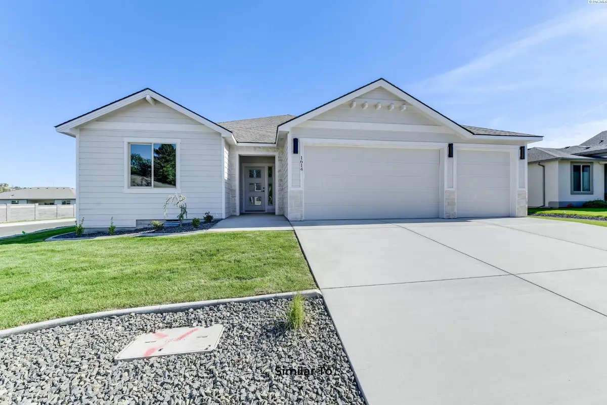 10008 Redbud Dr, Pasco, WA 99301 - #1