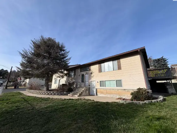 150 NW Larry, Pullman, WA 99163