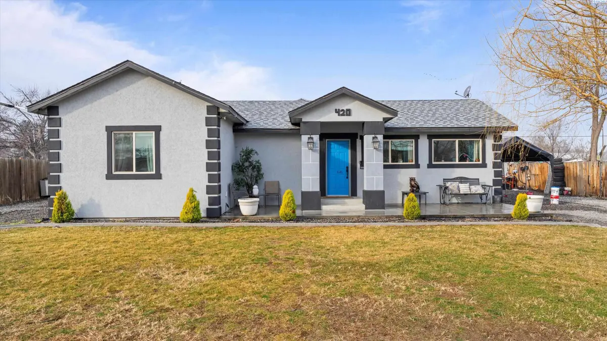 420 S Edison Pl, Kennewick, WA 99336 - Image #1