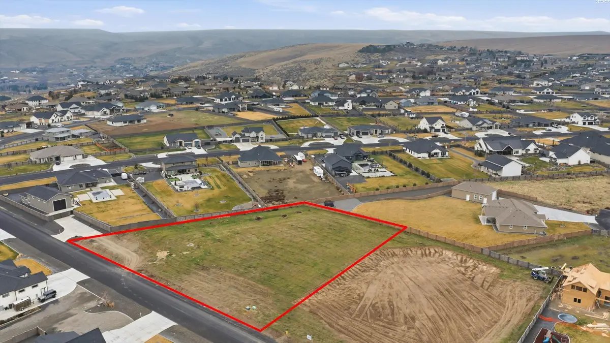 13012 Steeplechase, Richland, WA  - Image #1