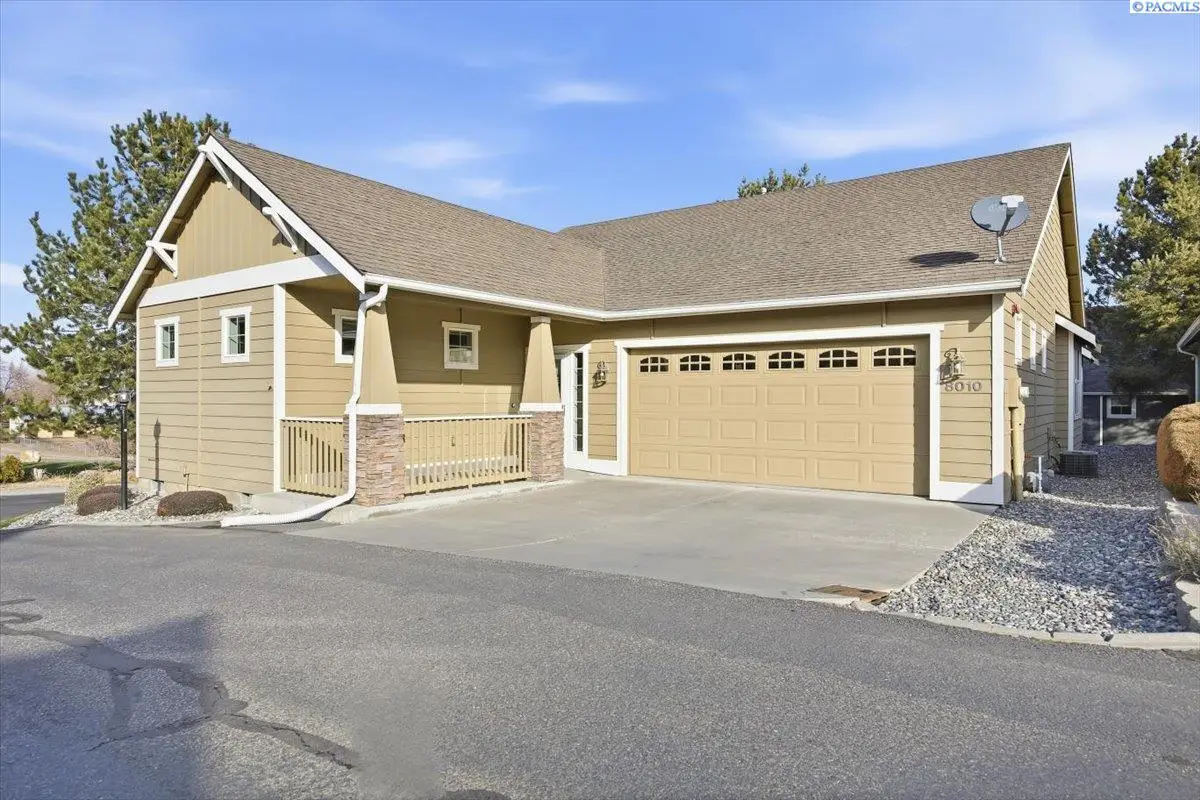 8010 W 21st Ave, Kennewick, WA 99338 - Image #1