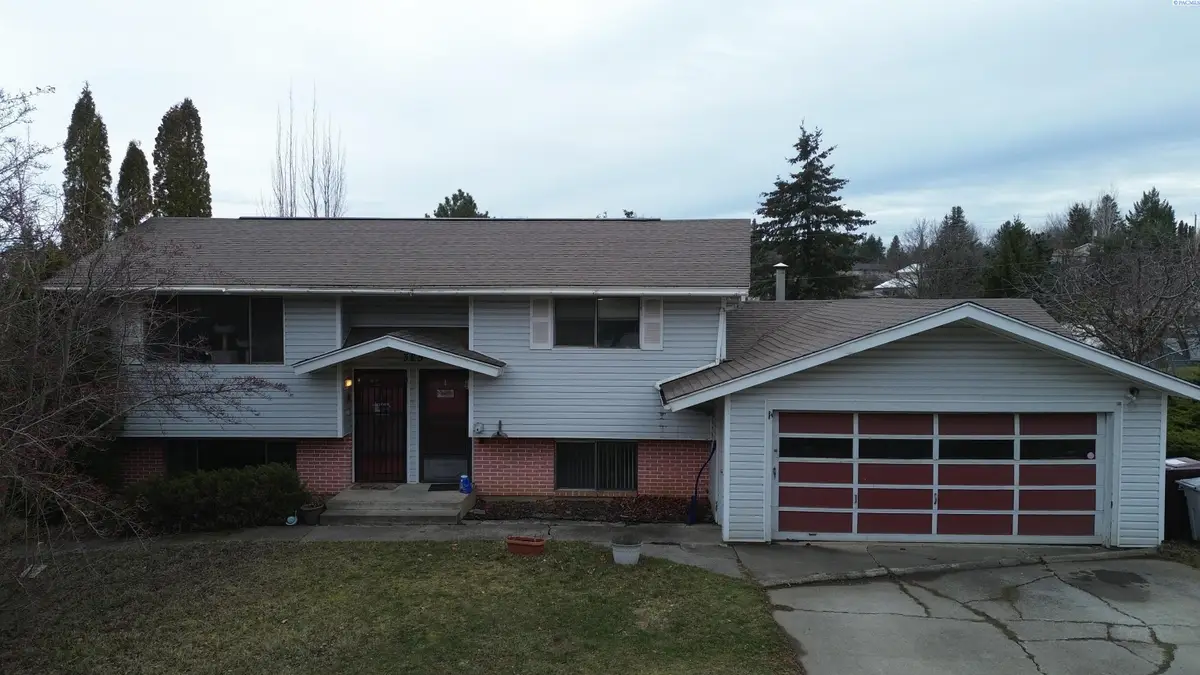 325 NW Thomas Street, Pullman, WA 99163 - #1