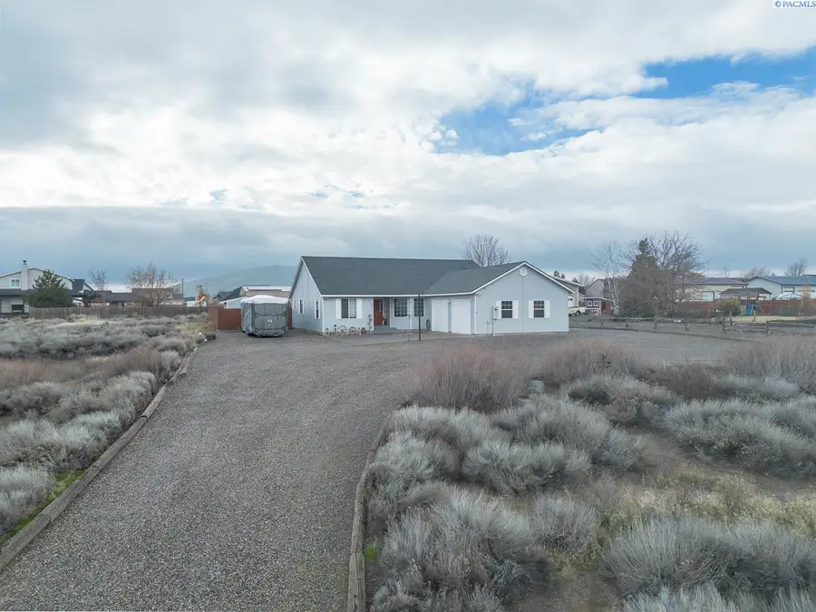 5413 Norma Street, West Richland, WA 99353 - #2