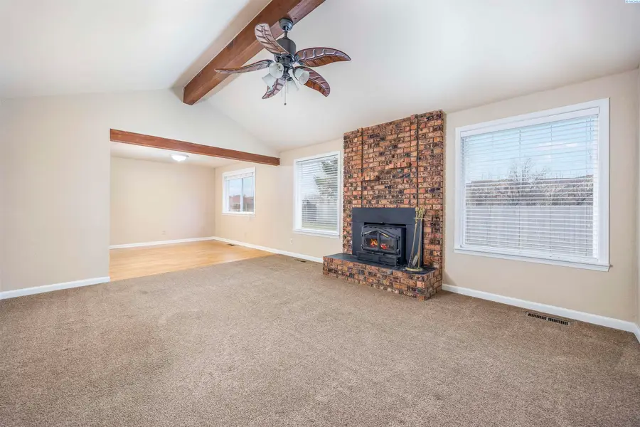 1706 Silverwood Drive, Richland, WA 99352 - #2