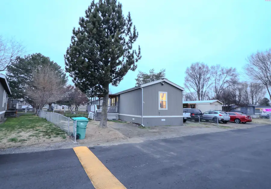 203106 E Bowles Rd Space 86 #86, Kennewick, WA 99337 - Image #2