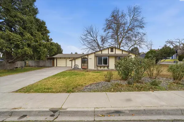 935 W 14th Pl, Kennewick, WA 99337