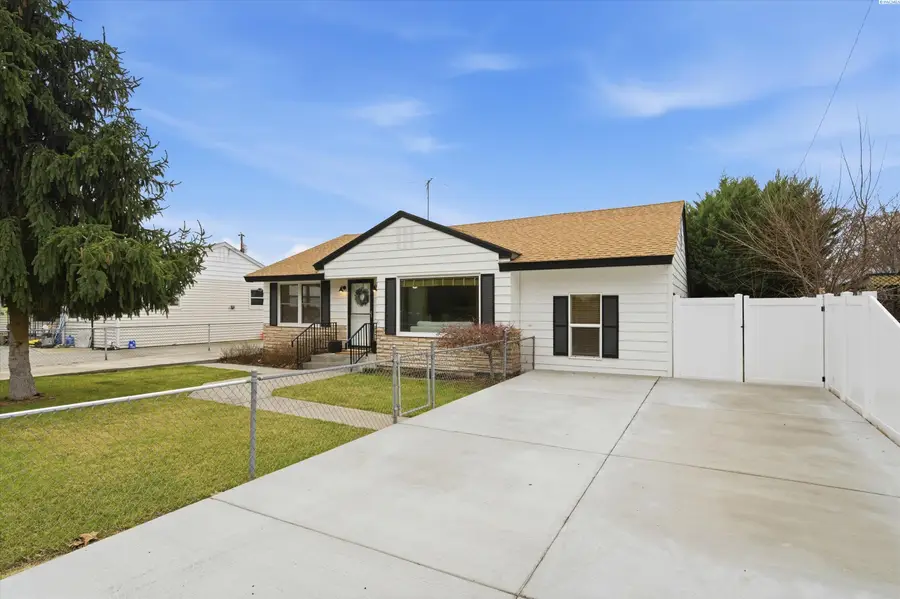 102 S Rainier St, Kennewick, WA 99336-3236 - Image #3