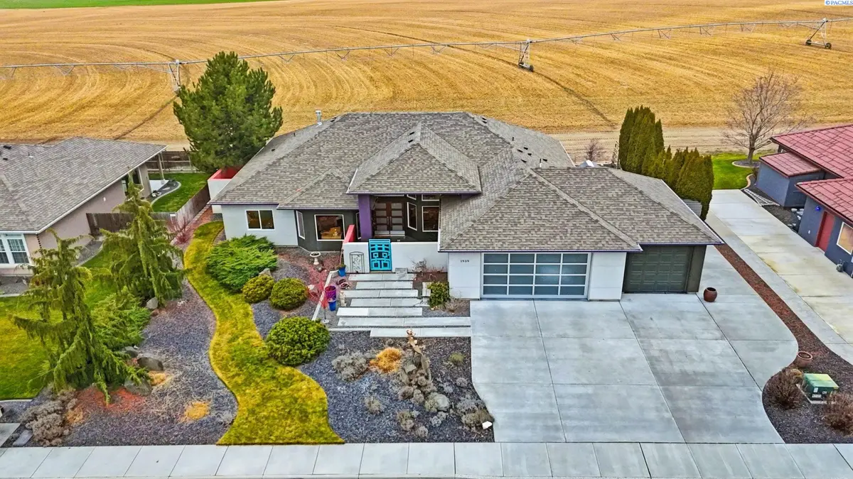 1939 Sunshine Avenue, West Richland, WA 99353 - #1