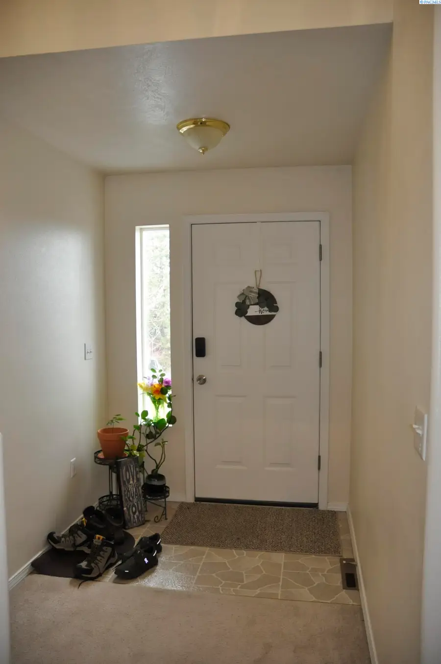 2430 NW Granite Ct., Pullman, WA 99163 - #3