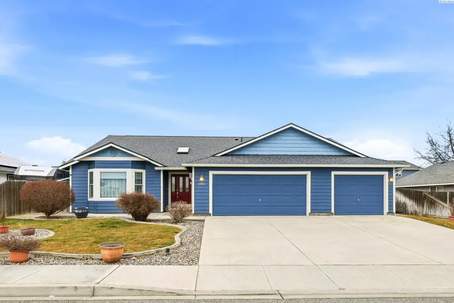 4207 Minorca Ln, Pasco, WA 99301 - Image #2