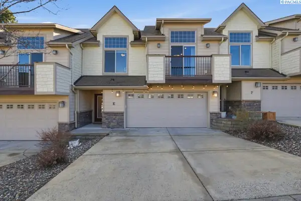 210 NW Terreview Drive, #e #E, Pullman, WA 99163