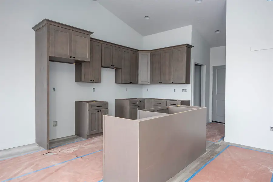 2914 E Helena St, Pasco, WA 99301 - Image #3