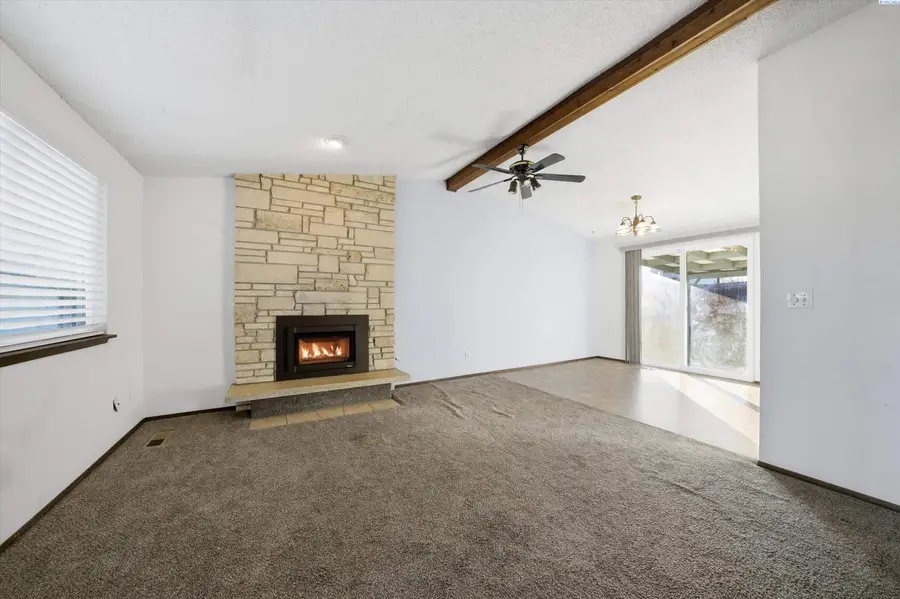 311 Casey Ave, Richland, WA  - Image #3