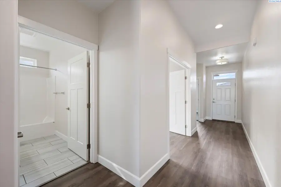 2730 Westhaven Ct, West Richland, WA 99353 - #2