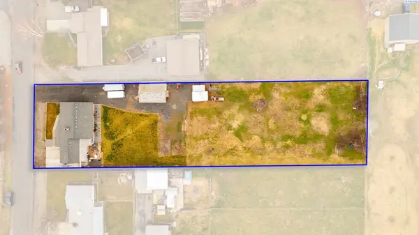 1305 Road 68, Pasco, WA 99301