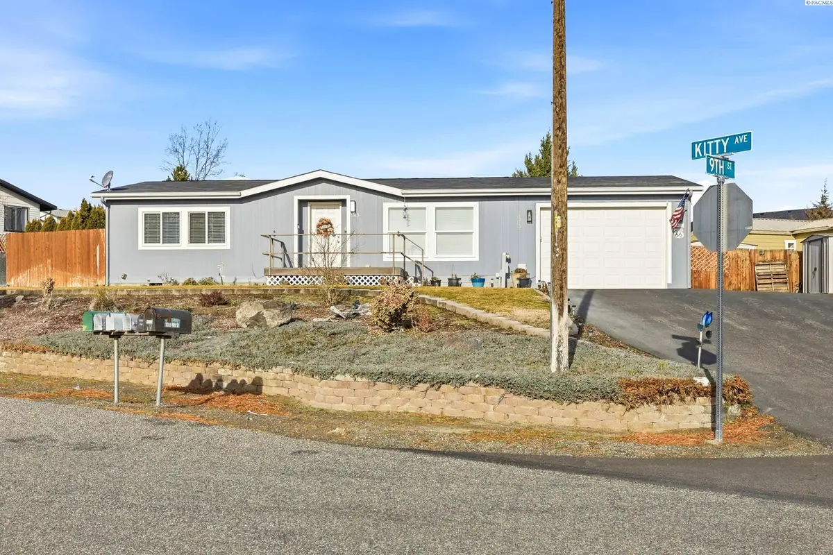 1313 9th St, Benton City, WA 99320 - #1