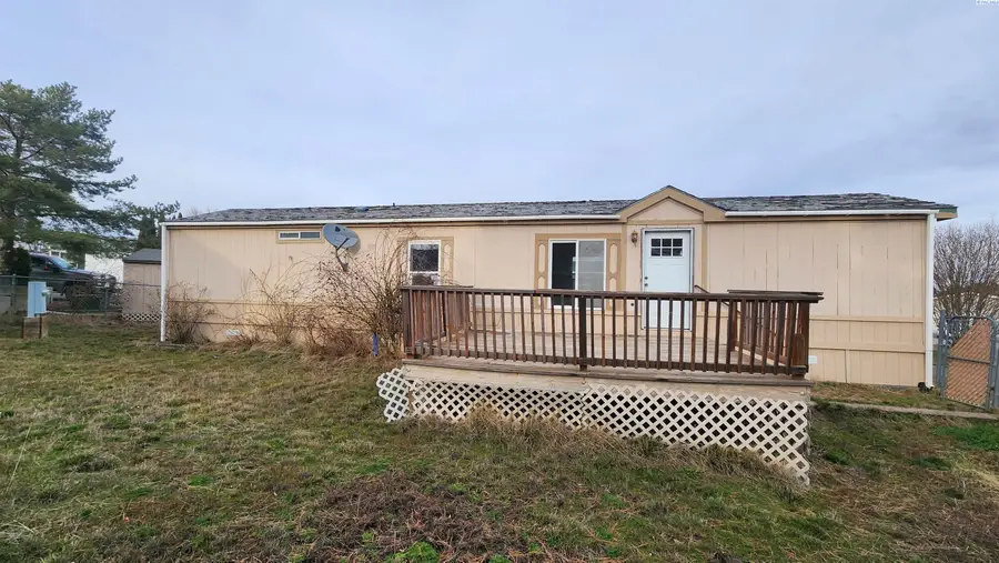 255 NW Golden Hills Dr. #44, Pullman, WA 99163 - #3