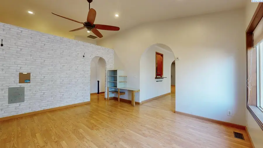 102 View Meadows Court, Richland, WA 99352 - #3