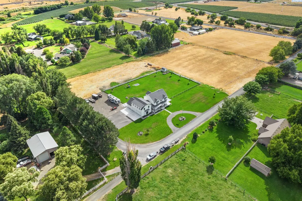 88580 W 119 Pr Nw, Prosser, WA 99350 - #1