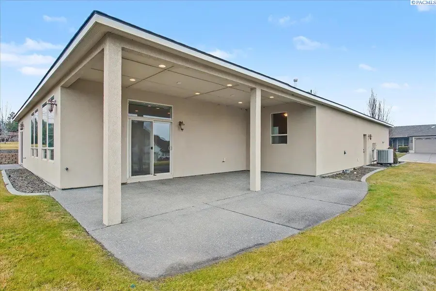 2815 Riverbend, Richland, WA 99353 - #2