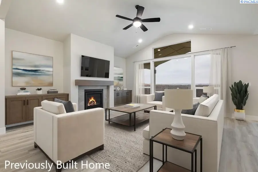 5622 Flathead Ave., Pasco, WA 99301 - #2