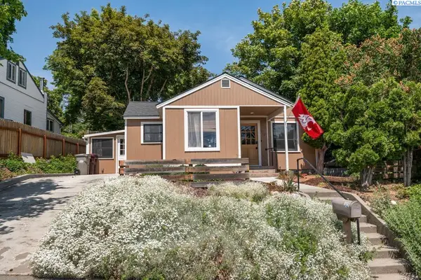 312 NW Harrison St, Pullman, WA 99163