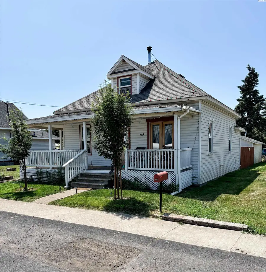 307 G St., Endicott, WA 99125-8719 - #2