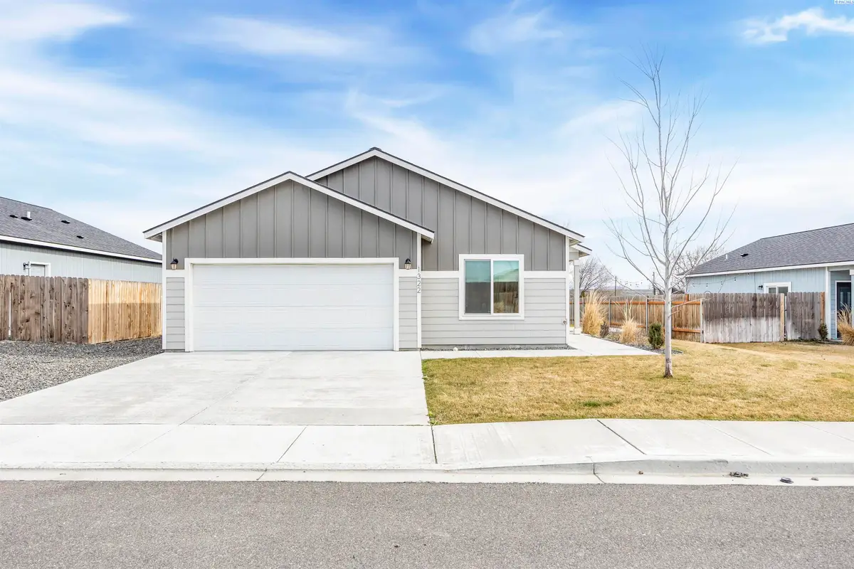 1322 13th St, Benton City, WA 99320 - #1