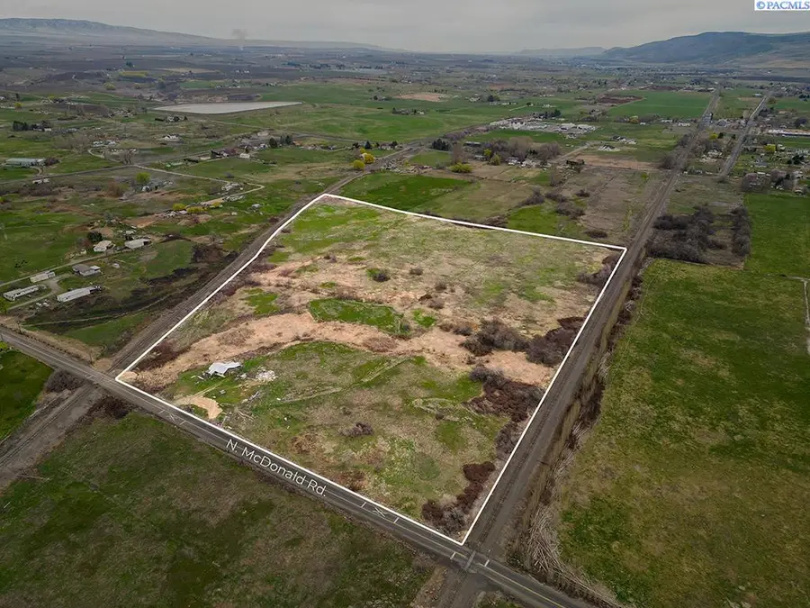 15201 N Mcdonald Rd, Prosser, WA 99350 - #3