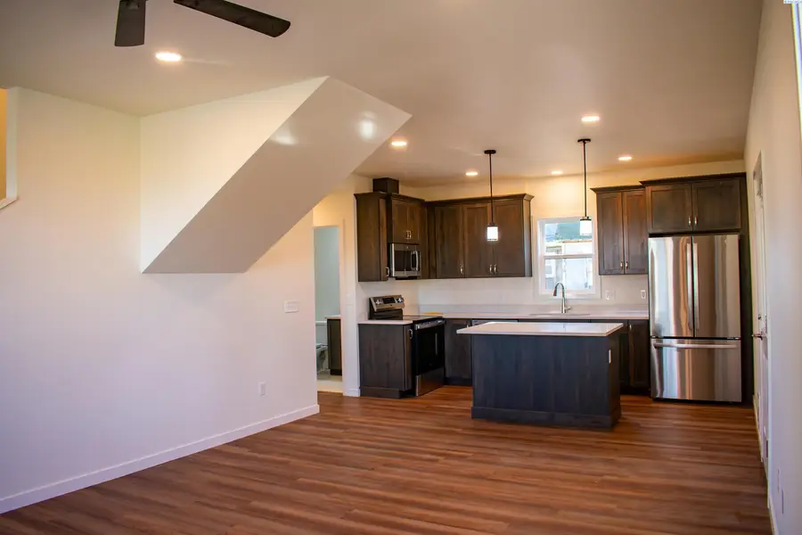 100 D Street, Endicott, WA 99125 - #2