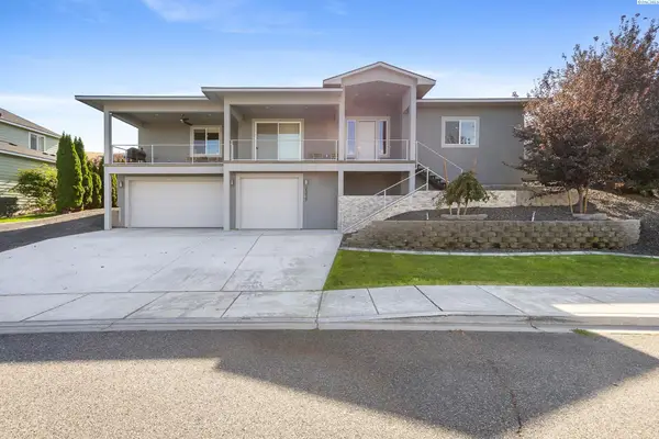 2317 W 50th Ave, Kennewick, WA 99337