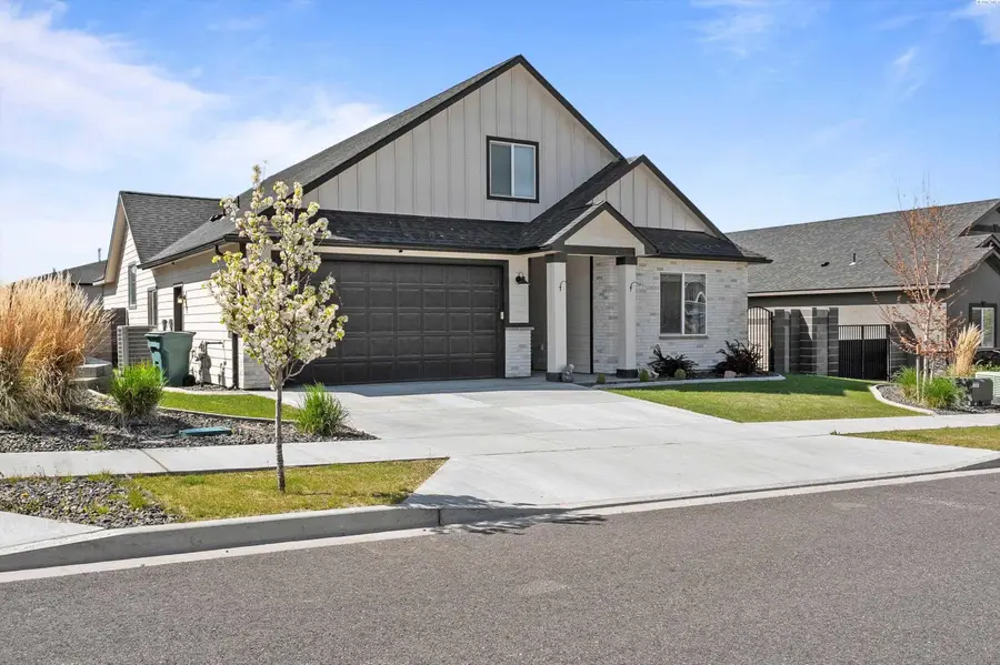 2573 Brodie Ln, Richland, WA 99352 - #2