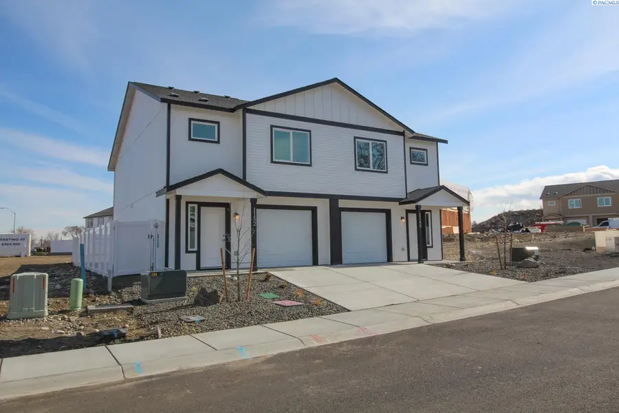 1152 N Yost Street, Kennewick, WA 99336 - #2