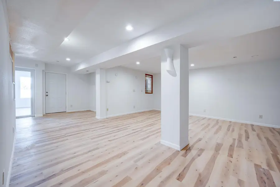 515 NW Robert St, Pullman, WA 99163 - #3