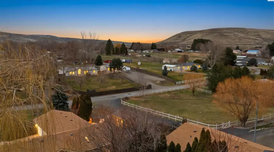 28905 S 875 Pr Se, Kennewick, WA 99338 - #3