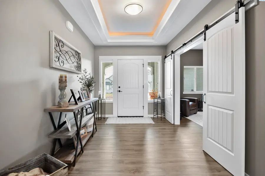 595 Troy Ave, West Richland, WA 99353 - #3