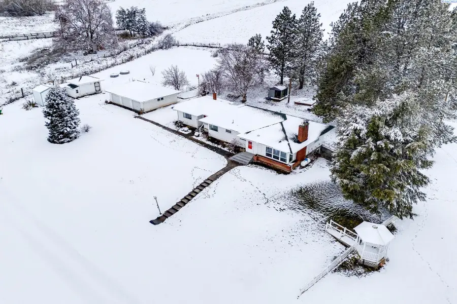 6451 Thorn Creek Rd, Thornton, WA 99176 - #2