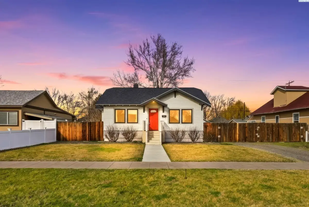 725 W Margaret St, Pasco, WA 99301-4126 - #1