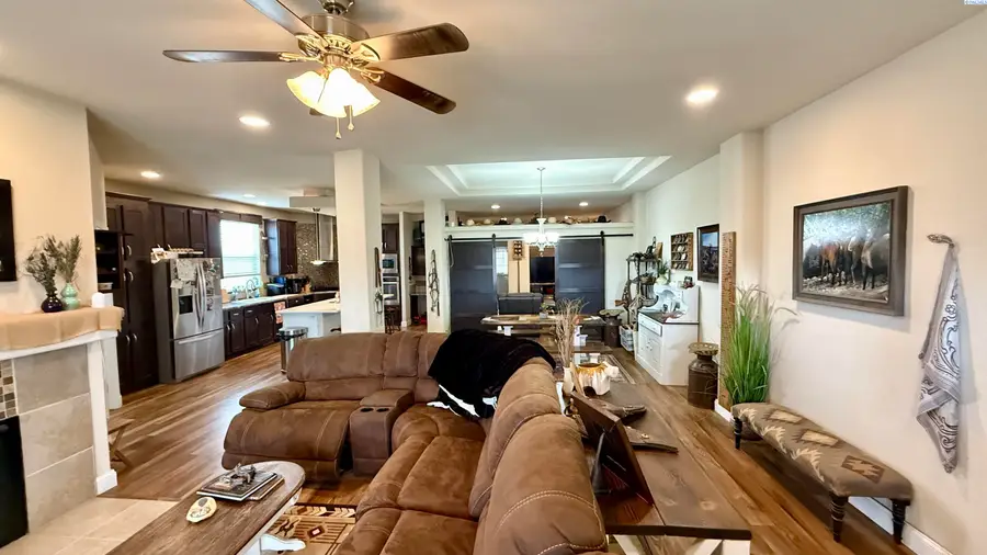 1508 Foster Rd, Toppenish, WA 98948 - #2