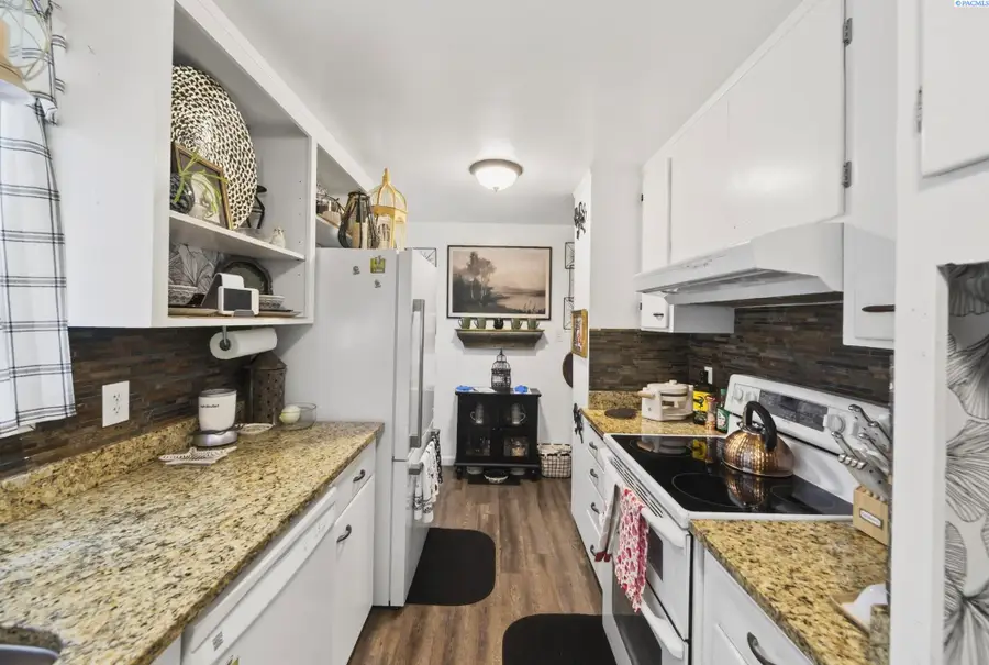 2106-2108 Trippe St, Richland, WA 99354 - #2