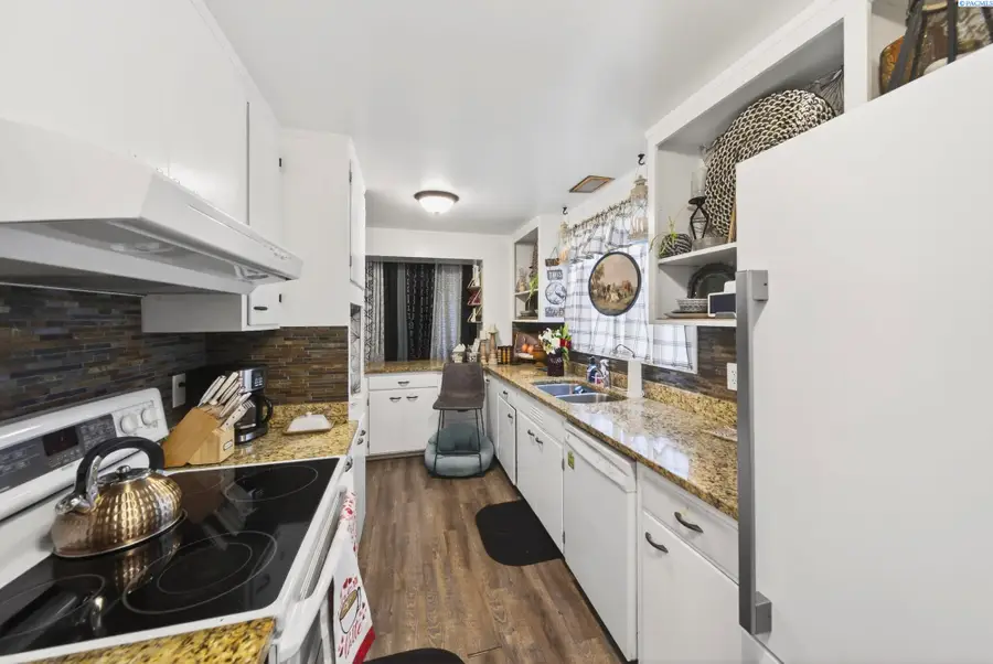 2106-2108 Trippe St, Richland, WA 99354 - #3