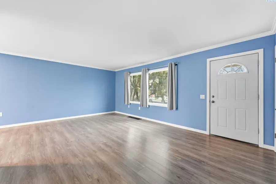 1120/1122 Thayer Dr, Richland, WA 99354 - #3